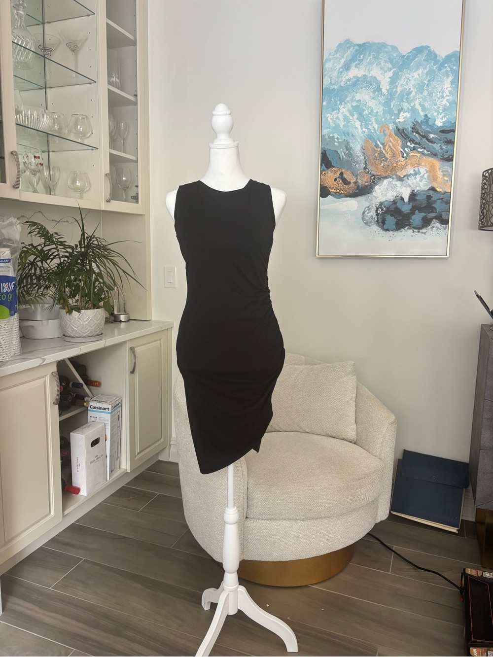 bobi Black Sleeveless Ruched Midi Dress